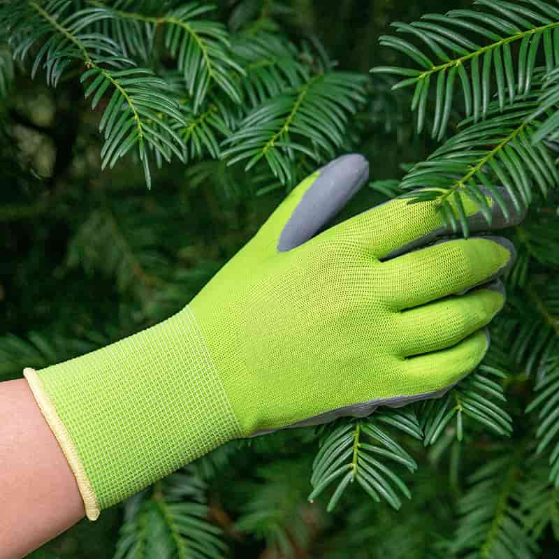 Yard Garden Zvishandiso Nitrile Coated Ladies Garden Gloves