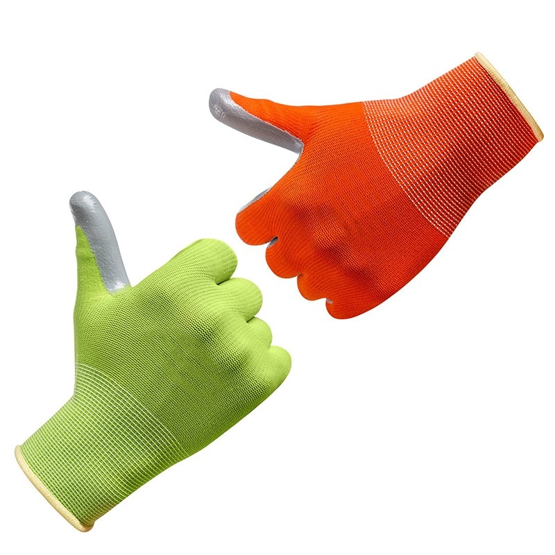 Yard Garden Tools Nitrile Coated Ladies Garden Gloves